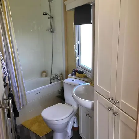 Disabledaccess Beautiful 6 Berth Millfields Villa Ingoldmells Exterior photo