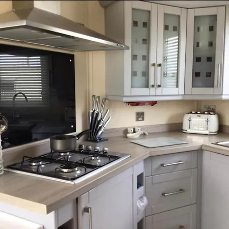 Disabledaccess Beautiful 6 Berth Millfields Villa Ingoldmells Exterior photo