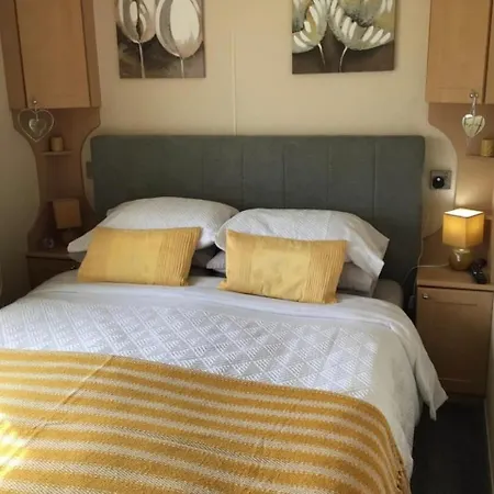 Disabledaccess Beautiful 6 Berth Millfields Villa Ingoldmells Exterior photo