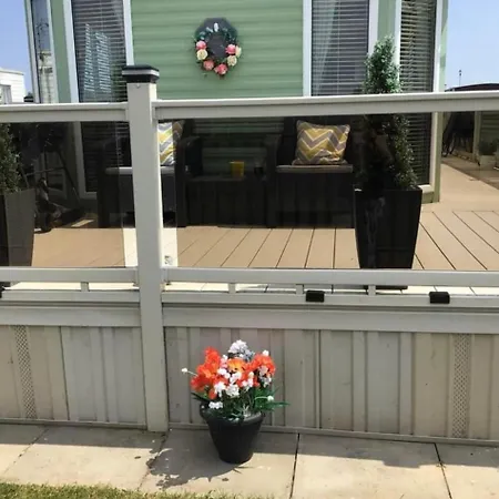 Disabledaccess Beautiful 6 Berth Millfields Villa Ingoldmells Exterior photo